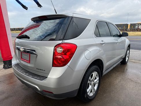 Used 2011 Chevrolet Equinox LS image 6