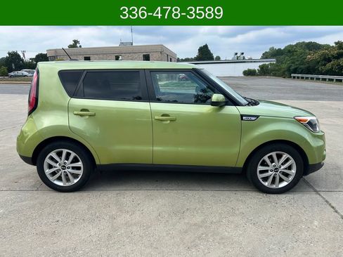 Used 2019 Kia Soul + FWD image 6