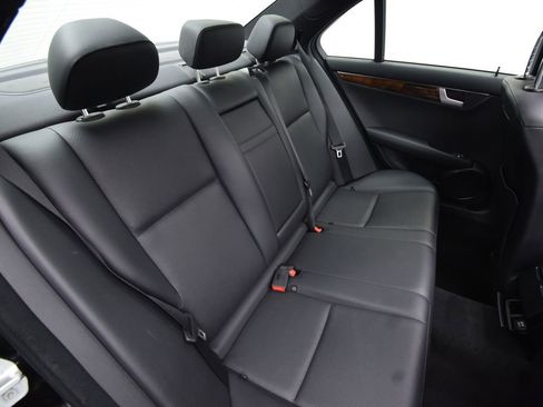 Used 2013 Mercedes-Benz C 300 4MATIC Sedan w/ Premium 1 Pkg image 19