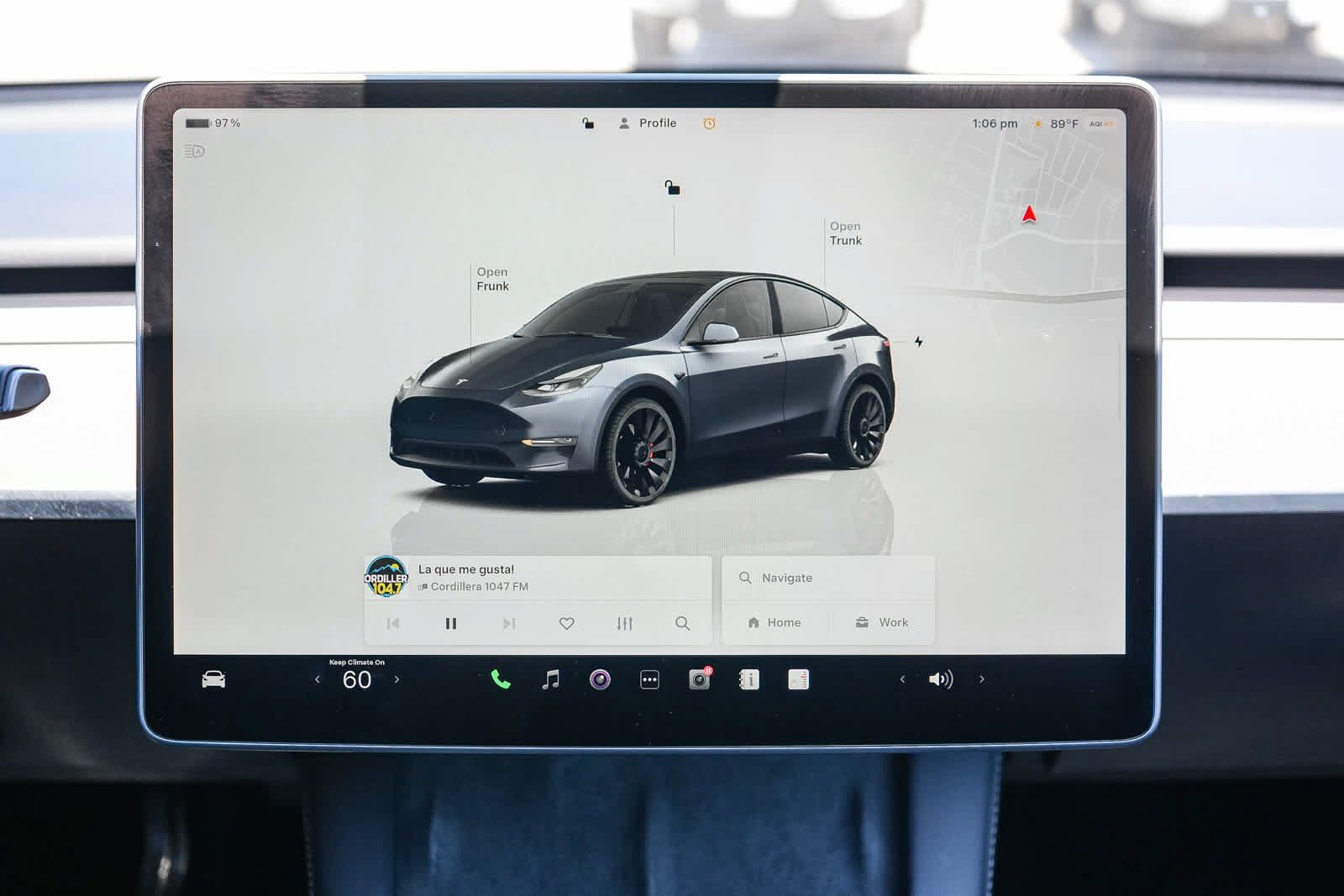 Used 2023 Tesla Model Y Performance AWD/4WD image 15