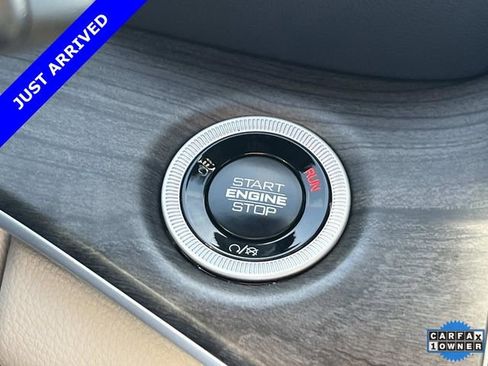 Certified 2024 Jeep Grand Cherokee L Limited w/ Luxury Tech Group II AWD/4WD image 40