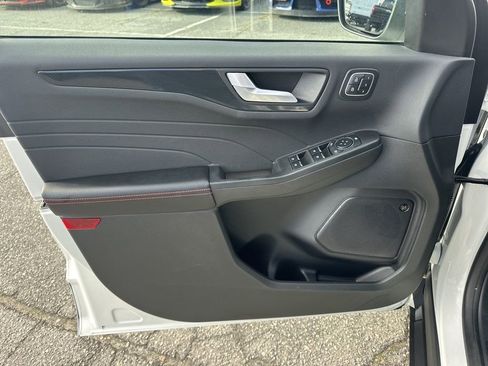 Used 2023 Ford Escape ST-Line Select w/ Tech Pack #2 image 27