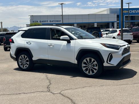Used 2025 Toyota RAV4 Limited w/ Advanced Technology Package FWD image 8