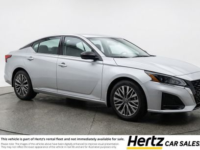 Used 2025 Nissan Altima 2.5 SV