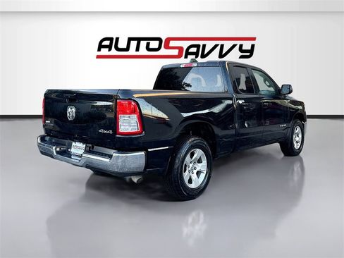 Used 2021 RAM 1500 Big Horn image 7