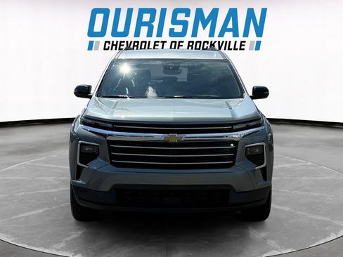 Used 2026 Chevrolet Traverse LT w/ Driver Confidence Package AWD/4WD image 8