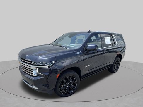 Used 2023 Chevrolet Tahoe High Country AWD/4WD image 1