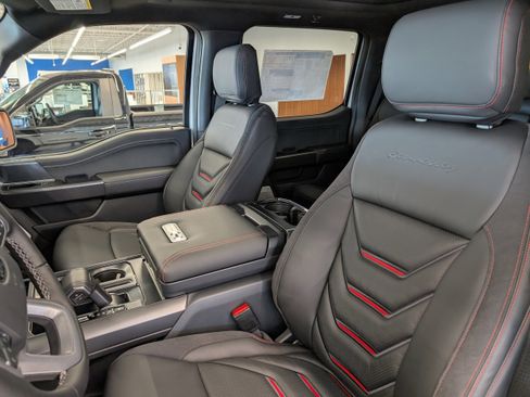 New 2025 Ford F150 Lariat w/ Equipment Group 502A High image 34