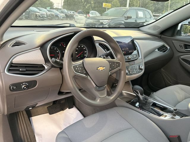 Used 2024 Chevrolet Malibu LT FWD image 7
