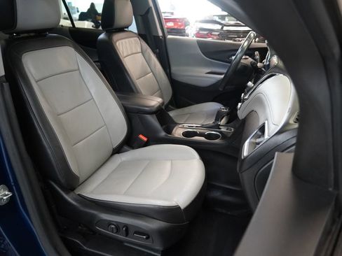 Used 2020 Chevrolet Equinox Premier AWD/4WD image 35