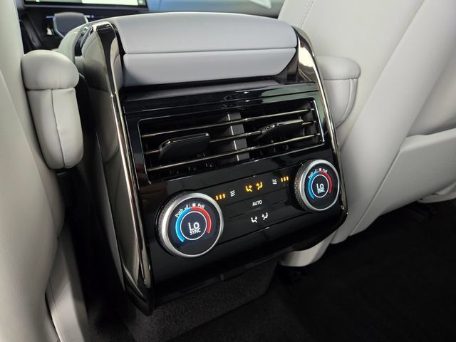 New 2026 Land Rover Range Rover Sport SE AWD/4WD image 13