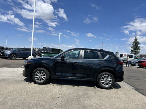 Used 2025 MAZDA CX-5 AWD 2.5 S w/ Preferred Package image 2