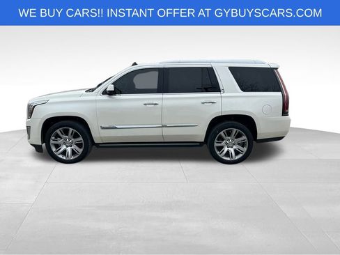Used 2015 Cadillac Escalade Premium image 3