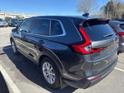 Certified 2024 Honda CR-V EX image 3
