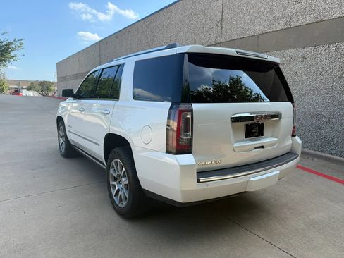 Used 2017 GMC Yukon Denali w/ Open Road Package AWD/4WD image 5