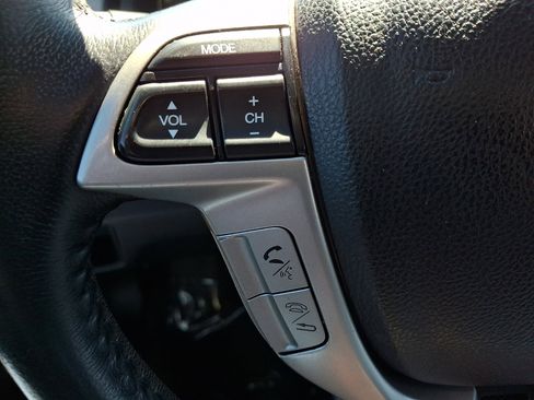 Used 2012 Honda Accord EX-L image 21