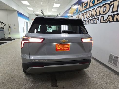 Used 2025 Chevrolet Equinox LT w/ Convenience Package II image 6