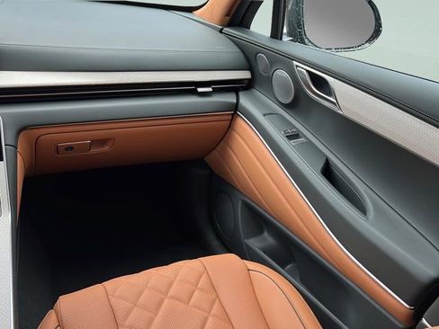 New 2026 Genesis GV80 3.5T Prestige AWD/4WD image 13