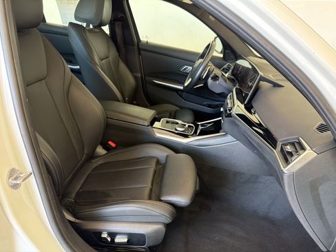 Certified 2023 BMW 330i xDrive Sedan w/ Convenience Package AWD/4WD image 25