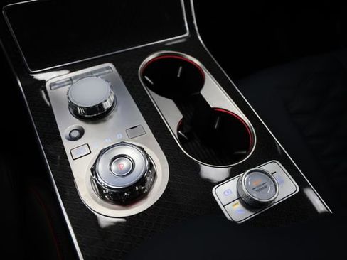 New 2026 Genesis GV80 3.5T e-SC image 30