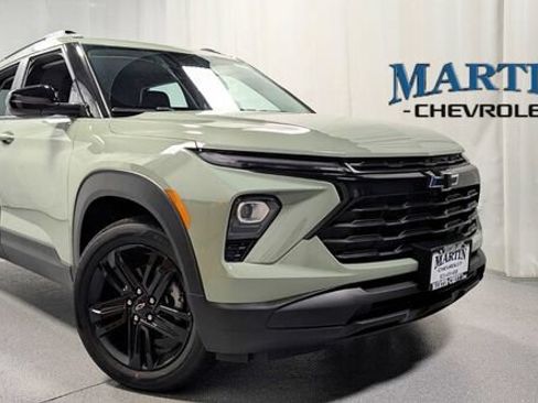 New 2026 Chevrolet TrailBlazer LT w/ Convenience Package AWD/4WD image 1