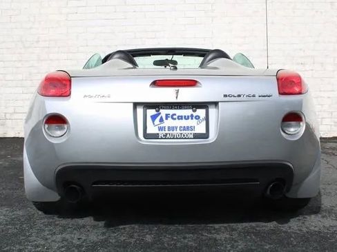 Used 2007 Pontiac Solstice GXP w/ Premium Package image 16