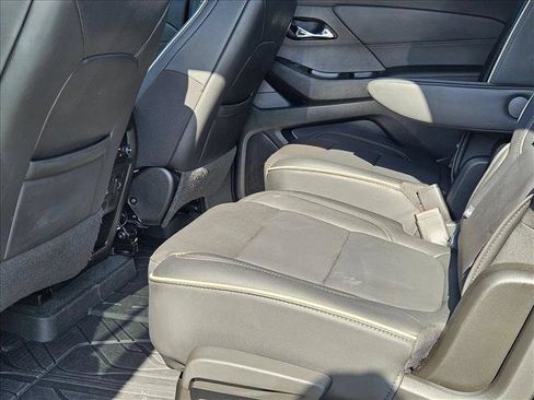Used 2023 Chevrolet Traverse Premier w/ LPO, Floor Liner Package FWD image 20
