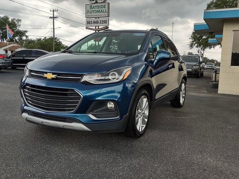 Used 2020 Chevrolet Trax Premier FWD image 1