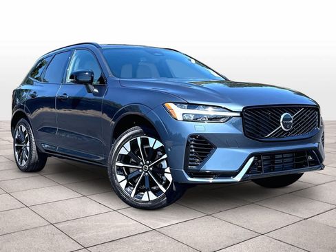 Used 2026 Volvo XC60 T8 Plus w/ Protection Package Premier AWD/4WD image 2