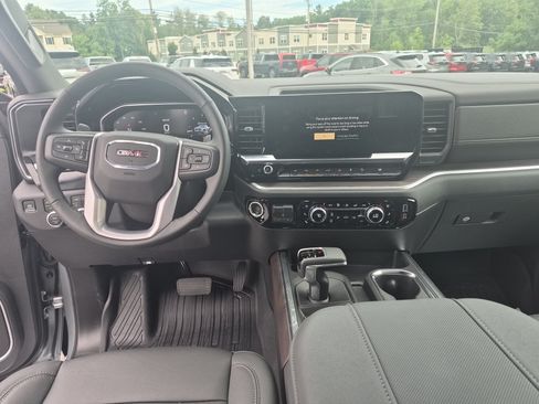 Used 2026 GMC Sierra 1500 SLT w/ SLT Premium Plus Package AWD/4WD image 29
