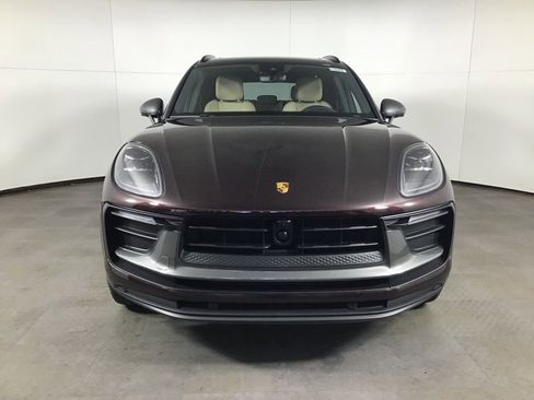 Certified 2023 Porsche Macan Turbo image 10
