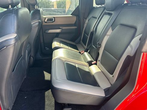 Used 2023 Ford Bronco Wildtrak AWD/4WD image 16