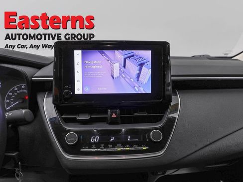Used 2024 Toyota Corolla LE FWD image 11