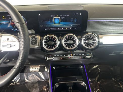 Certified 2023 Mercedes-Benz GLB 250 image 30