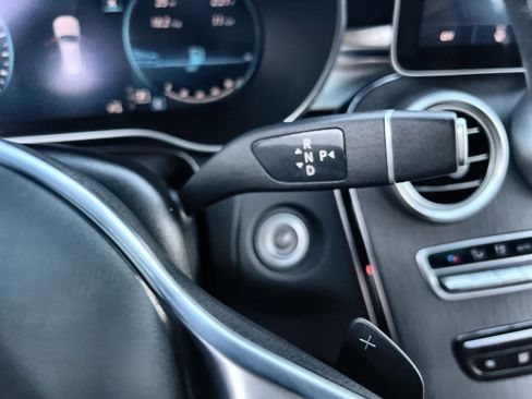 Used 2021 Mercedes-Benz GLC 300 GLC 300 image 21