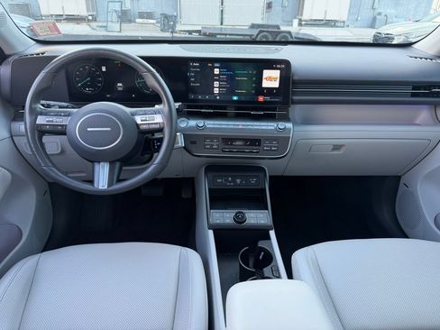 Used 2024 Hyundai Kona Limited AWD/4WD image 7