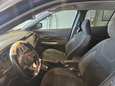 Used 2020 Nissan Kicks SV w/ Exterior Package image 16