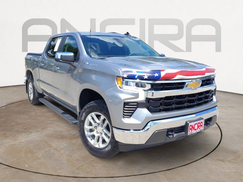 Used 2024 Chevrolet Silverado 1500 LT AWD/4WD image 4