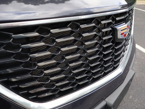 Used 2023 Cadillac XT4 Luxury w/ Cold Weather Package AWD/4WD image 49