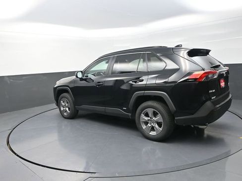 Used 2025 Toyota RAV4 LE image 48