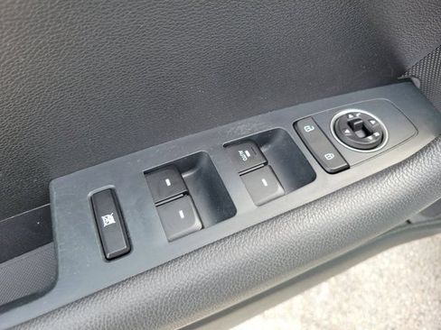 Used 2019 Hyundai Sonata SE FWD image 12