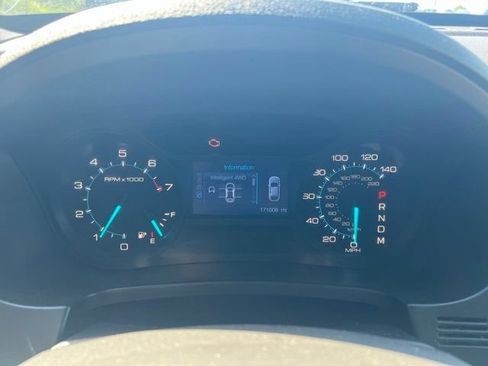 Used 2013 Ford Explorer 4WD image 2
