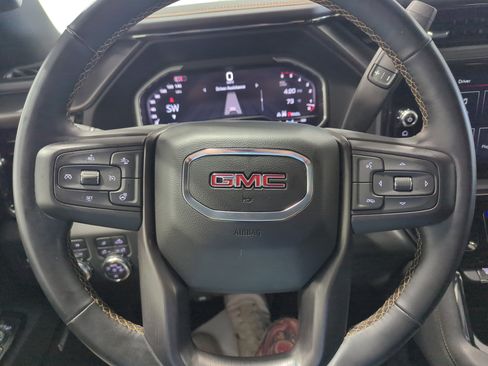 Used 2024 GMC Sierra 2500 AT4 w/ Technology Package image 19