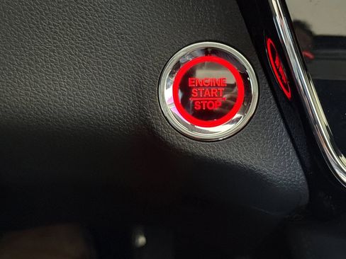 Certified 2022 Honda HR-V EX image 32