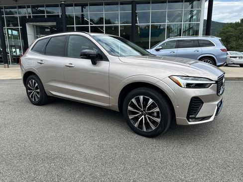 Used 2024 Volvo XC60 B5 Plus w/ Protection Package Premier AWD/4WD image 1