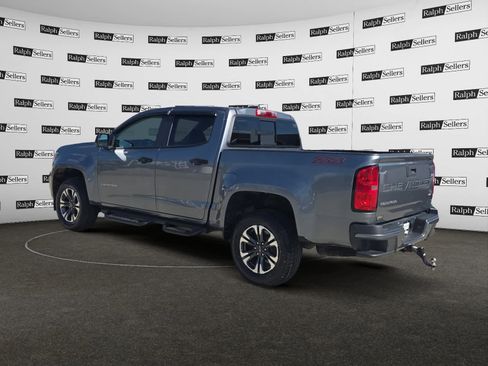 Used 2022 Chevrolet Colorado Z71 w/ Safety Package image 4