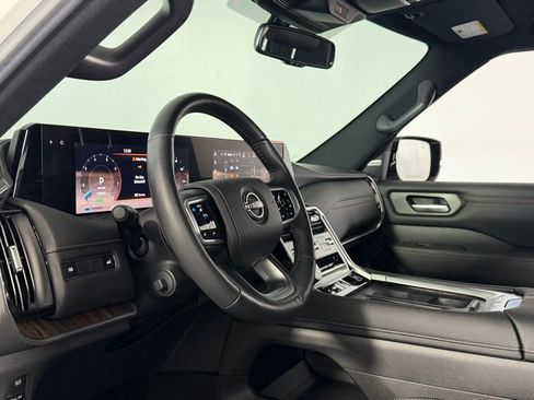 Used 2025 Nissan Armada SL w/ Captain's Chari Seat Package image 16