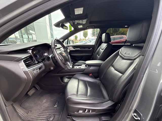 Used 2023 Cadillac XT6 Premium Luxury AWD/4WD image 34