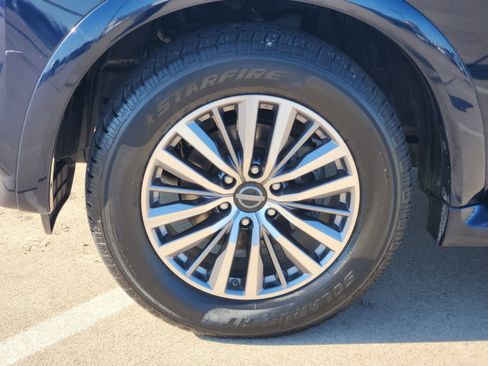 Used 2021 Nissan Armada SL image 11