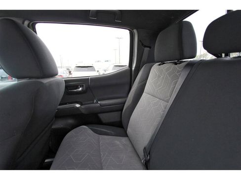 Used 2023 Toyota Tacoma TRD Off-Road AWD/4WD image 13